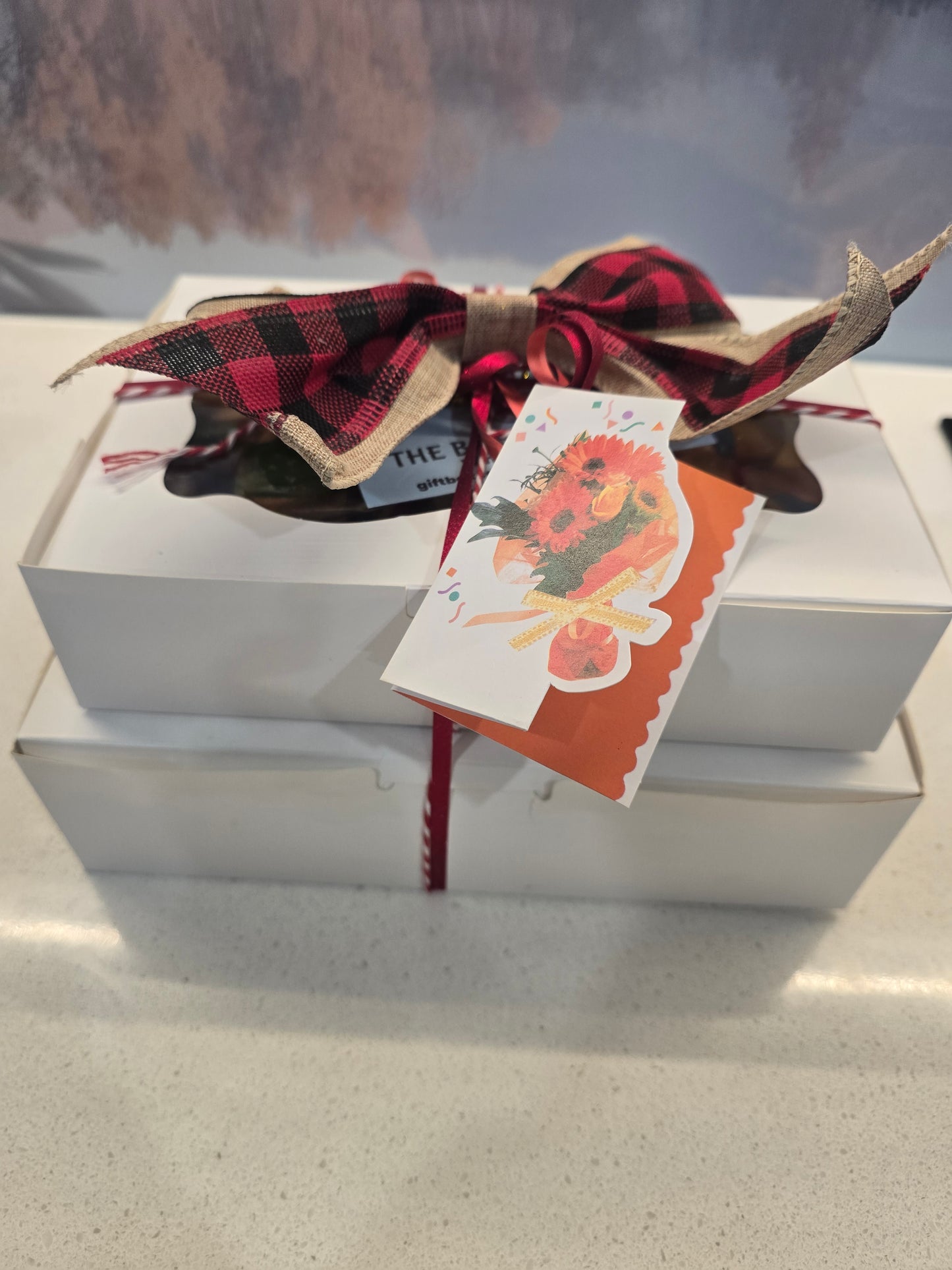 Medium Gift Box.
